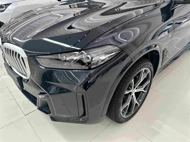 BMW X5 — Фото автомобиля 3