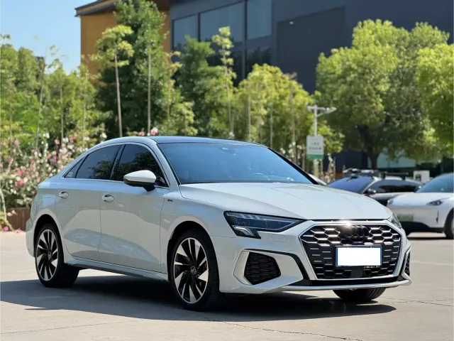 Audi A3 — Фото автомобиля 3