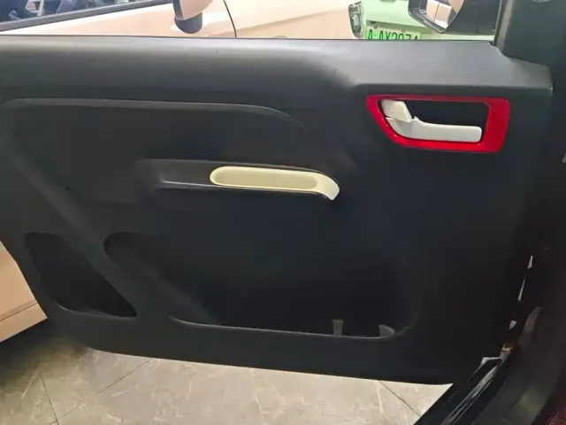 Wuling Hongguang Mini EV — Фото автомобиля 7