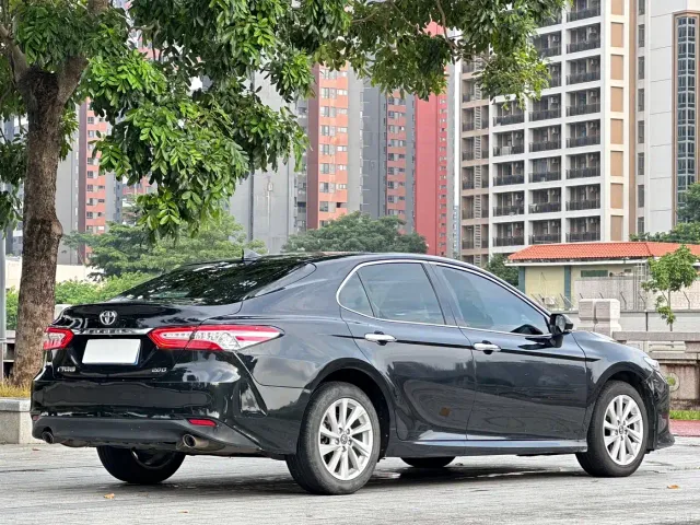 Toyota Camry — Фото автомобиля 8