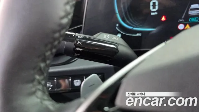 Kia Niro The All New — Фото автомобиля 30