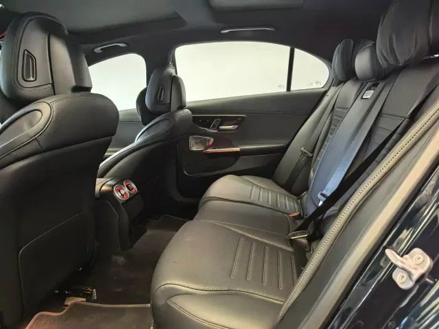 Mercedes-Benz C-Class — Фото автомобиля 5