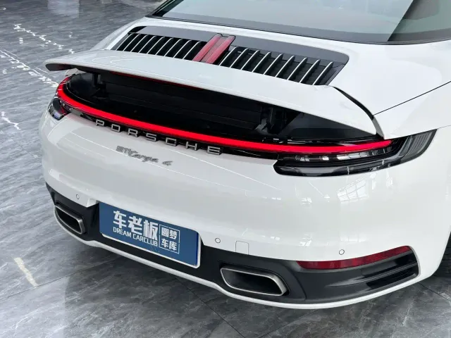 Porsche 911 — Фото автомобиля 29