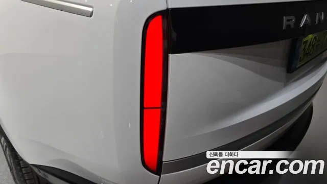Land Rover Range Rover — Фото автомобиля 19