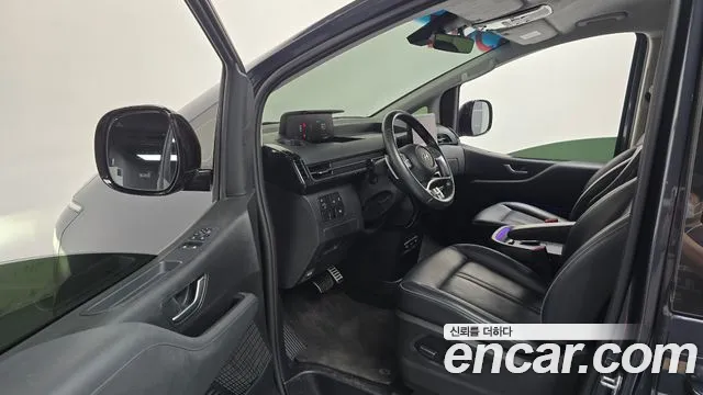Hyundai Staria — Фото автомобиля 15