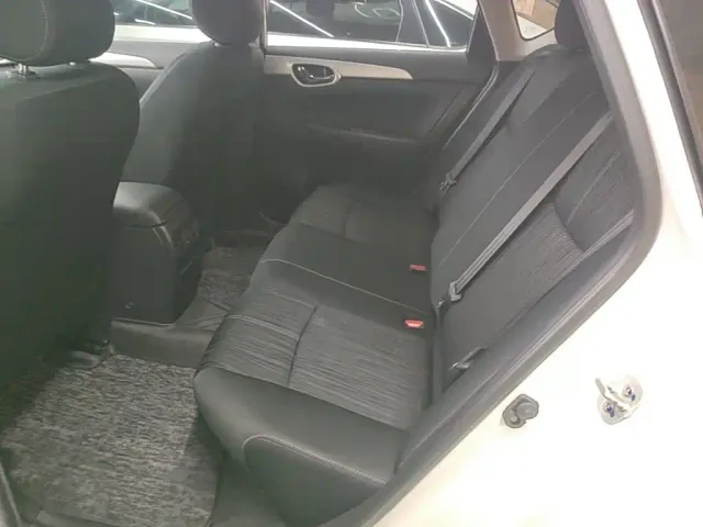 Nissan Sylphy — Фото автомобиля 16