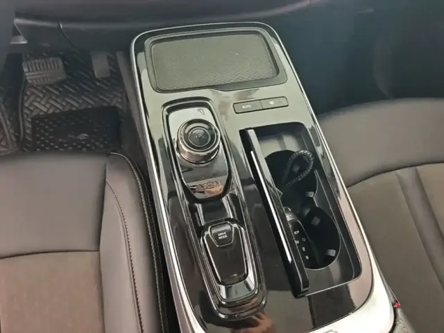 GAC Aion S — Фото автомобиля 9