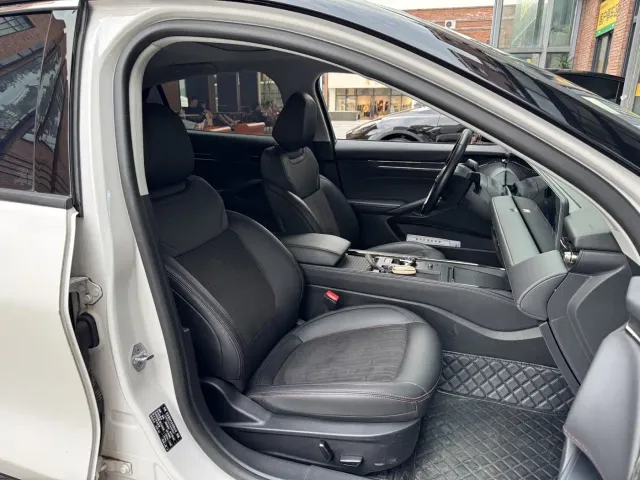 Ford Mondeo — Фото автомобиля 20