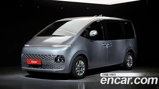 Фотография автомобиля — Hyundai Staria