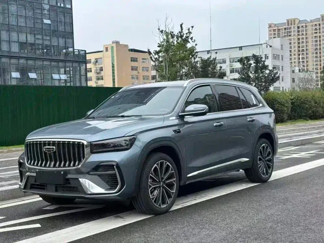 Фотография автомобиля — Geely Xingyue L