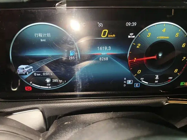 Mercedes-Benz GLB-Class — Фото автомобиля 4