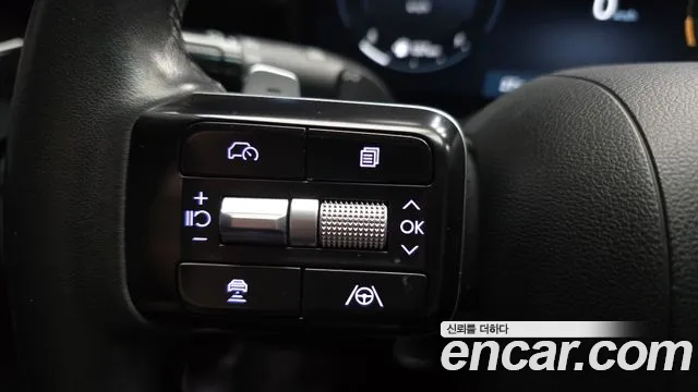 Hyundai Grandeur GN7 — Фото автомобиля 28