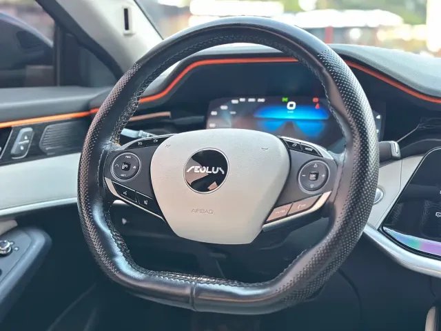 Dongfeng Yixuan MAX — Фото автомобиля 20