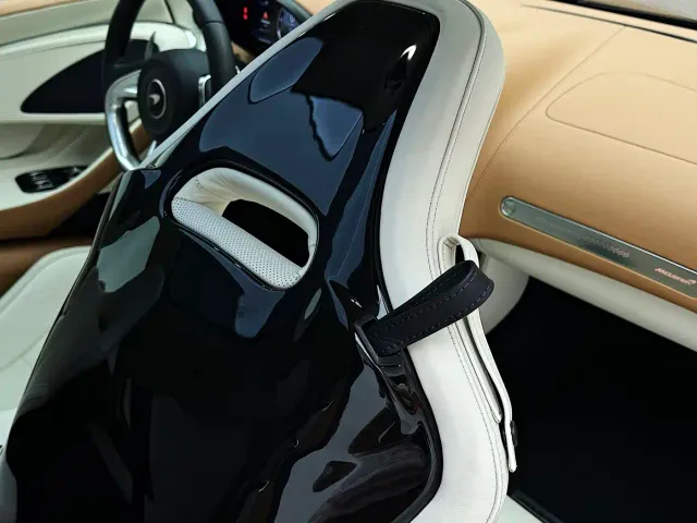 McLaren GT — Фото автомобиля 19
