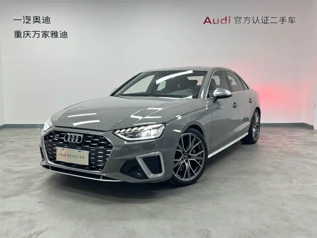 Фотография автомобиля — Audi S4