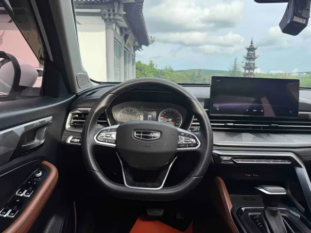 Geely Vision X6 — Фото автомобиля 16
