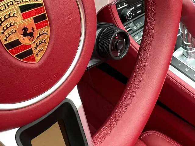 Porsche 718 — Фото автомобиля 7
