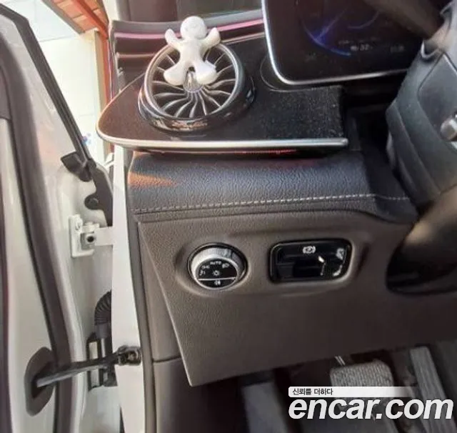 Mercedes-Benz EQE X294 — Фото автомобиля 18
