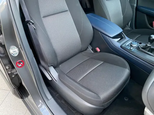 Mazda CX-30 — Фото автомобиля 16