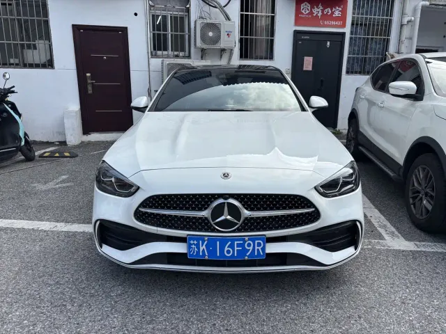 Mercedes-Benz C-Class — Фото автомобиля 3