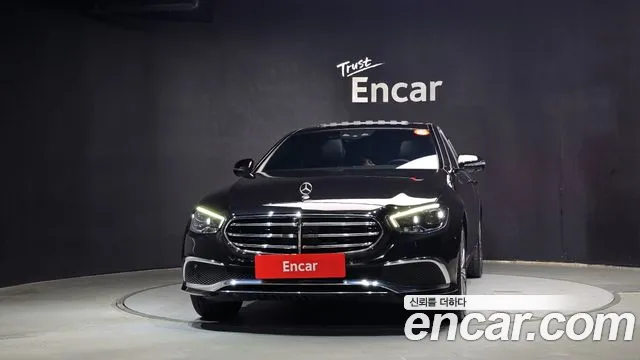 Mercedes-Benz E-Class E-класс W213 E350 4MATIC Exclusive — Фото автомобиля 3