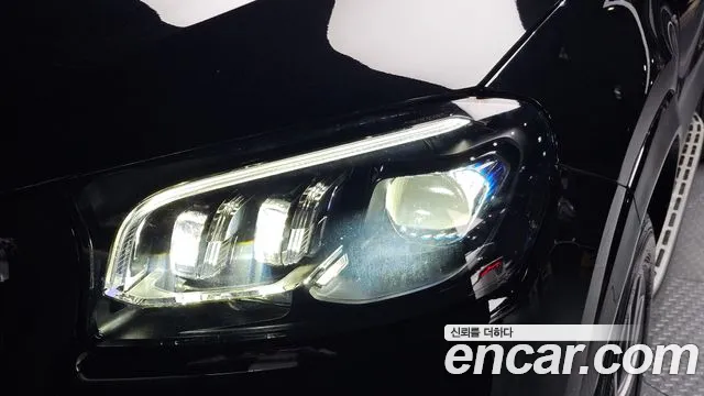 Mercedes-Benz GLS-Class — Фото автомобиля 21