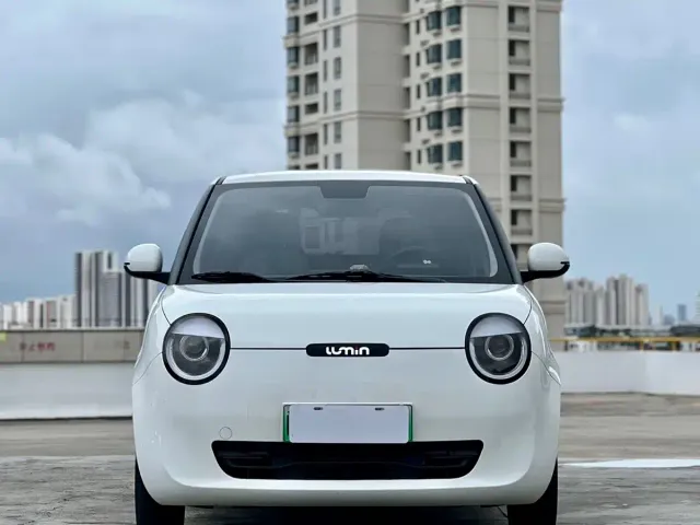Changan Lumin — Фото автомобиля 2