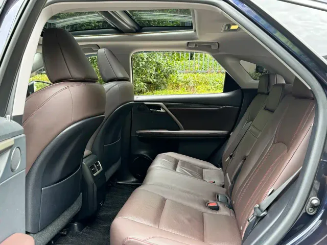 Lexus RX — Фото автомобиля 8