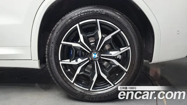 BMW X3 xDrive 20i M Sport — Фото автомобиля 19