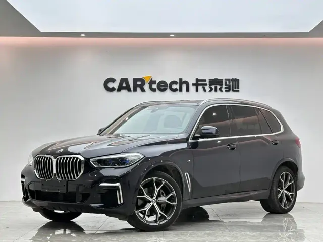 Фотография автомобиля — BMW X5
