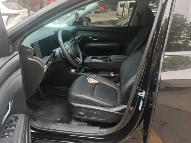 Hyundai Tucson — Фото автомобиля 9