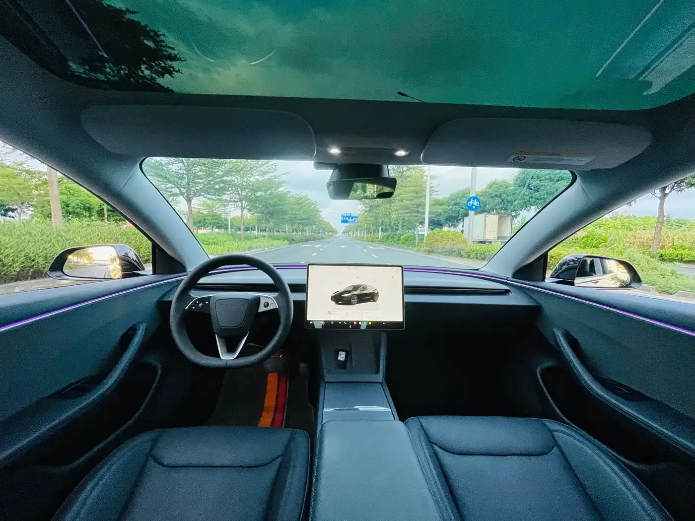 Tesla Model 3 2023 Rear-Wheel Drive — Фото автомобиля 18