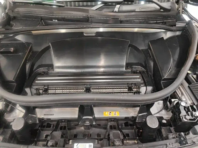 Mercedes-Benz EQE SUV — Фото автомобиля 19