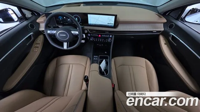 Hyundai Sonata — Фото автомобиля 10
