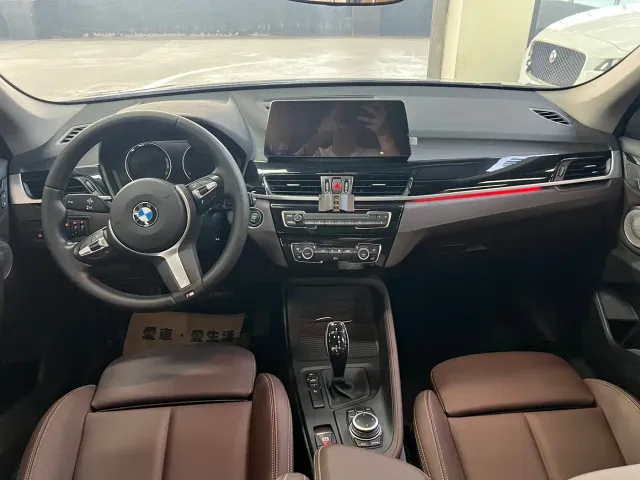 BMW X1 — Фото автомобиля 6