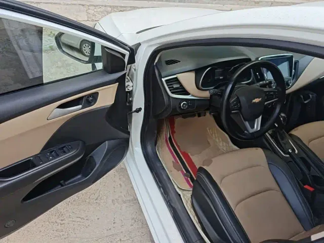 Chevrolet Monza — Фото автомобиля 15