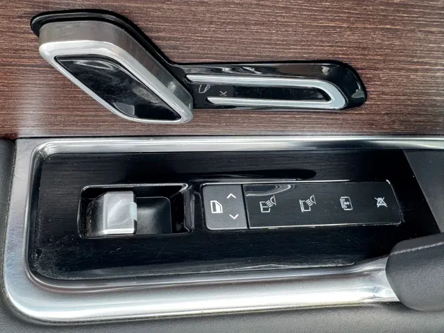 Land Rover Range Rover — Фото автомобиля 17