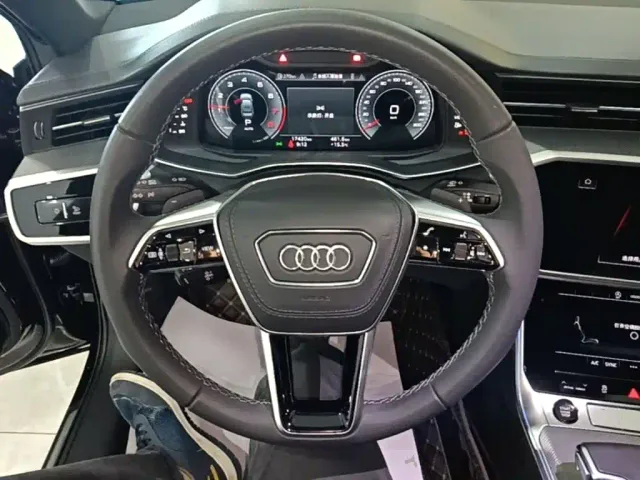 Audi A6L — Фото автомобиля 6