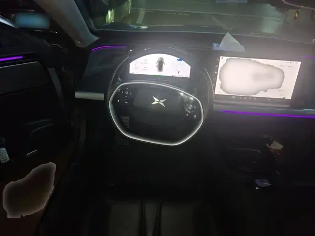 Xpeng P7 — Фото автомобиля 6