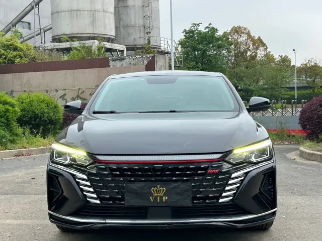Dongfeng Yixuan MAX — Фото автомобиля 2