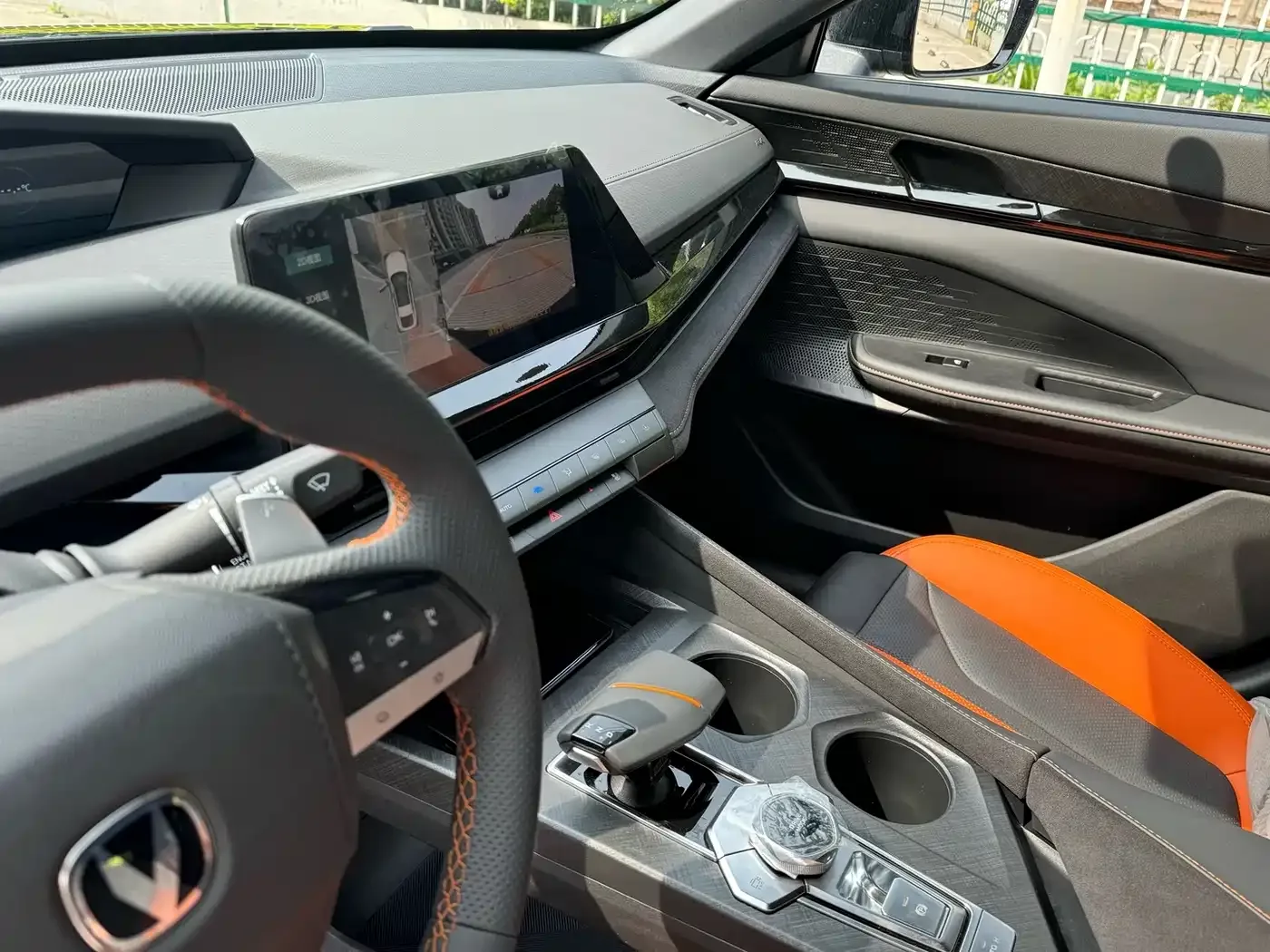Changan Changan UNI-V 2024 1.5T Deluxe Sport — Фото автомобиля 7