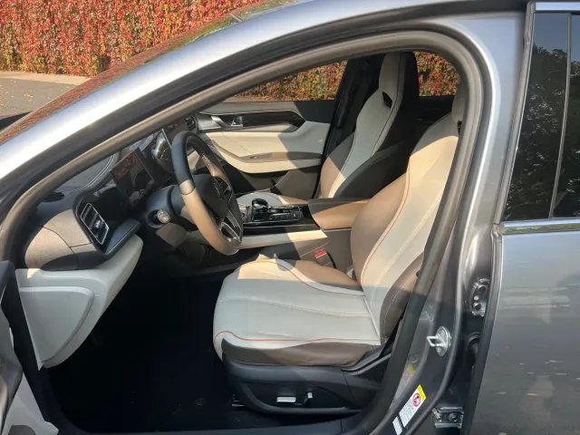 BYD Qin PLUS — Фото автомобиля 12