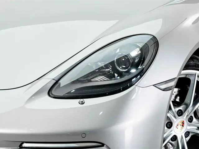 Porsche 718 — Фото автомобиля 4
