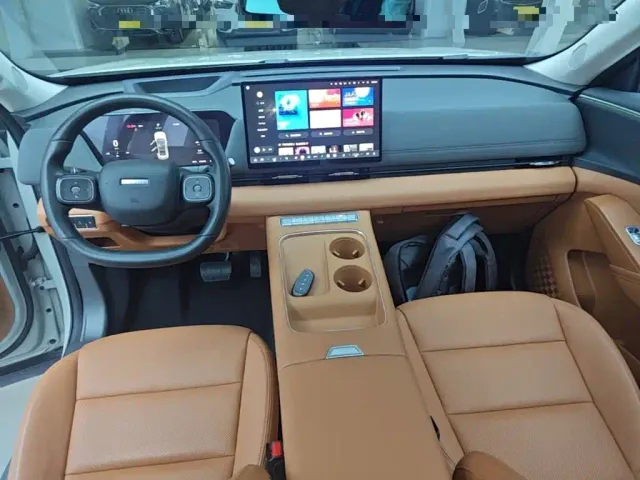 Haval Xiaolong MAX — Фото автомобиля 9