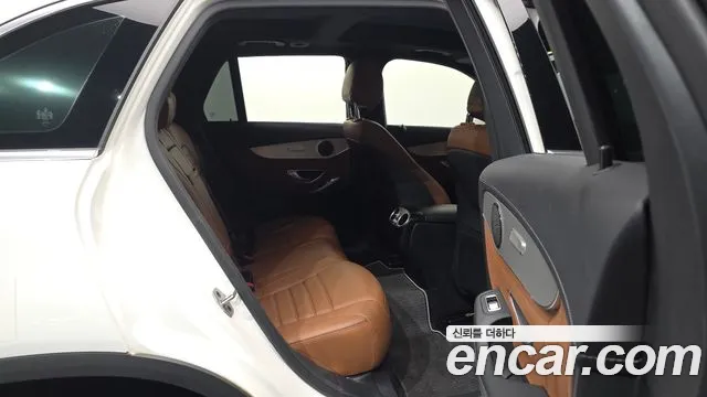 Mercedes-Benz GLC-Class — Фото автомобиля 12