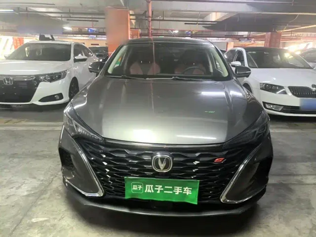 Changan Eado — Фото автомобиля 2