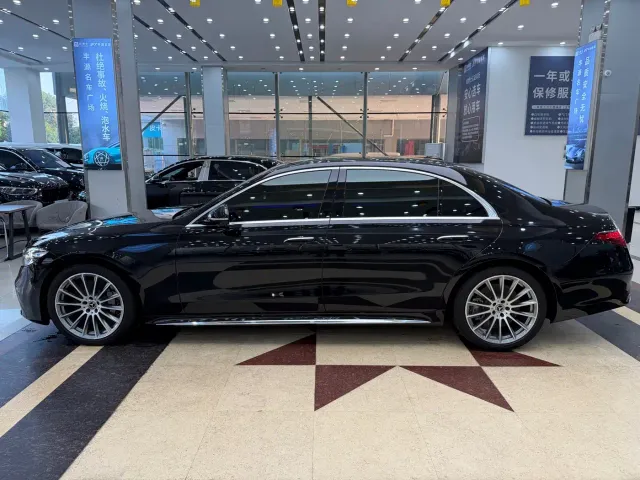 Mercedes-Benz S-Class — Фото автомобиля 27