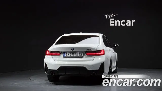 BMW 3-Series 3 серия (G20) 320i M Sport — Фото автомобиля 4