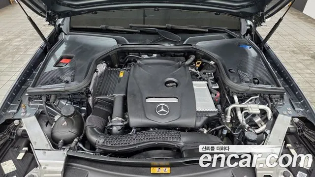 Mercedes-Benz E-Class — Фото автомобиля 6