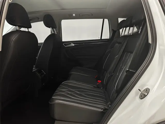 Volkswagen Tiguan L — Фото автомобиля 23